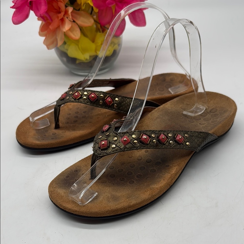 Vionic Brown Sandals with Braided Beads Size 7 VIO8061